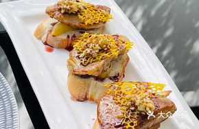Foie Gras with Apple (Cold)