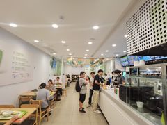 -老乡鸡(亳州路天庆大厦店)
