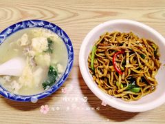 肉丝炒面-小毛绝杀炒粉