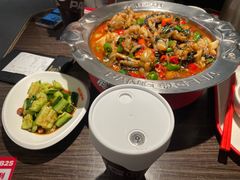 -胖哥俩肉蟹煲(湖滨银泰in77店)
