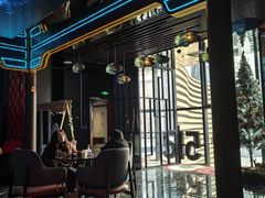-屋有岛沉浸游戏旗舰店(中山公园店)