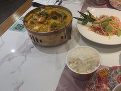 -泰椰里·泰国餐厅(智慧城广百广场店)