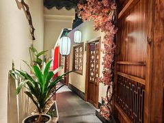 -鸽舞笙平金牌烧鸽子·融合菜(鲁谷店)