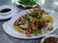 -亚龙湾8号(丁村万人海鲜广场店)