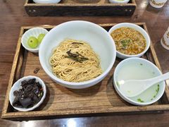 -蟹上黄·蟹黄面·江南糖水(人民广场店)
