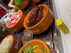 -龍歌自助小火锅(市北CBD万达店)