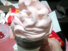 -麦当劳(展览路店)