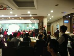 -黄埔华苑酒家(黄埔店)