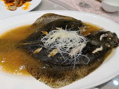 -南京悦客假日酒店