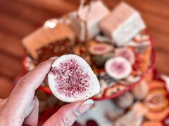 -耶里夏丽·丝路新疆菜·清真食品(徐汇南丹东路臻选店)