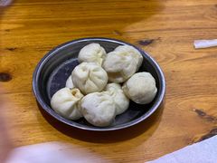 肉包-红帽叔叔包子