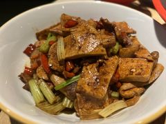 -湘阁里辣(沙井华润万家店)