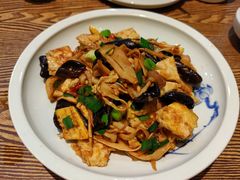 -佬湘楼·27年湘菜(天河都市广场店)
