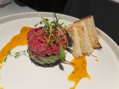牛肉塔塔配牛油果黑橄榄酱-Solo(衡山路店)