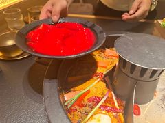 -晓宇重庆火锅(西安荟聚店)