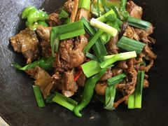 秘制谷鸭火锅-大家庭食尚餐厅