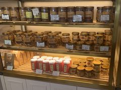 -蜂蝶来饼店(拱北总店)
