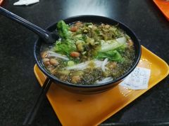 酸菜粉-龙记桂林米粉店(书城路店)