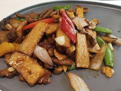 -胡记饭店(保工街店)