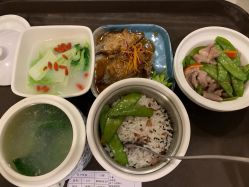 -星摇篮月子中心(市妇幼店)