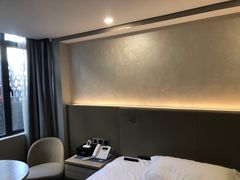 -海悦酒店(白石洲地铁站世界之窗店)