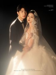 -雪中彩影婚纱摄影·微光艺术中心