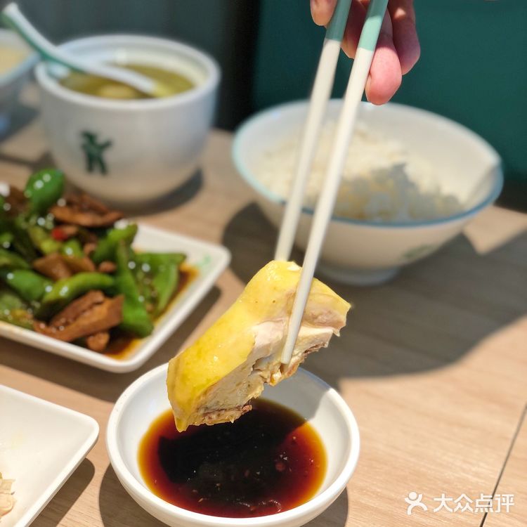 人均30元吃上天天不重样的工作午餐