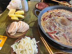 -黄潇洒老火锅(九眼桥宏济巷店)