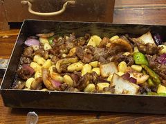 -老东镇啤酒屋海鲜加工·蒸汽海鲜·海鲜烧烤(台东店)