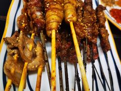 -许哥东北烧烤·铁丳烤串·宫后夹肉(繁花中心店)