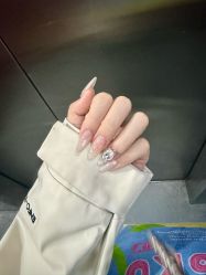 -晨·艺美甲美睫