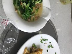-张大师鸭爪爪特色干锅(南湖店)