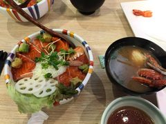 -沼津魚がし鮨(御殿場アウトレット店)