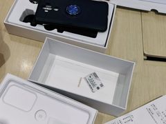 -华为授权体验店(中山公园来福士)
