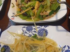 -苗湘食府(十年店)