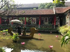 -河内西湖莲花自助餐厅
