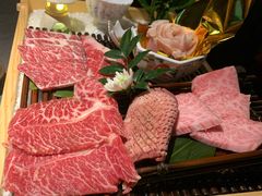 -铭牛烧肉·和牛海鲜自助(高新月牙湖店)