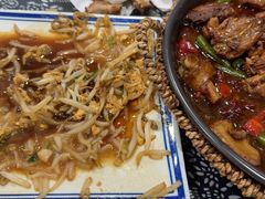 -八两八金·莱芜特色炒鸡(市南漳浦路店)
