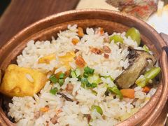 铜锅牛肝菌焖饭-一坐一忘云南菜(卓悦中心)