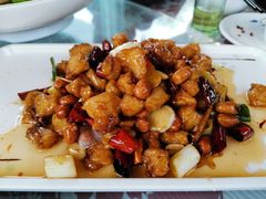 -源泉冷水鱼庄(小鱼洞店)