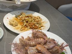 -鑫渔港海鲜本地菜·山海关浑锅(东戴河店)