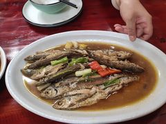 -芦茨金富饭庄·25年老字号·专做稻草鸡