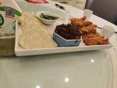 -天外天美食广场(哈尔滨路店)