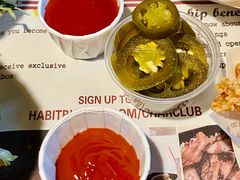 -The Habit Burger Grill 哈比特汉堡(复兴soho店)