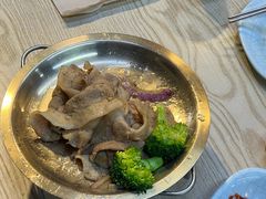 -猪啊牛呀羊啊铜盘烤肉(正大广场店)