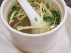 -钱万兴(塔园路店)