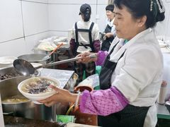 -文山荷鲜居(翠湖店)