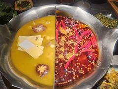 -湊湊火锅·茶憩(合生汇购物中心店)
