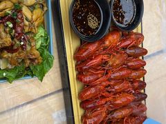 -肥肥虾庄·金牌油焖大虾(东湖欢乐谷店)