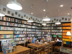 -晓风书屋(浙大紫金港店)